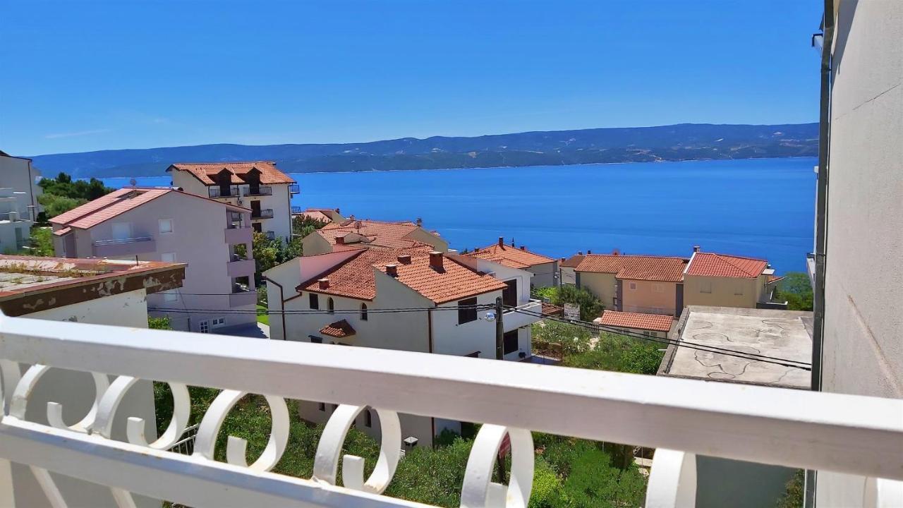 Nemira Pensión Omiš